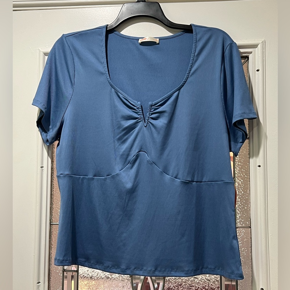 Square neck top